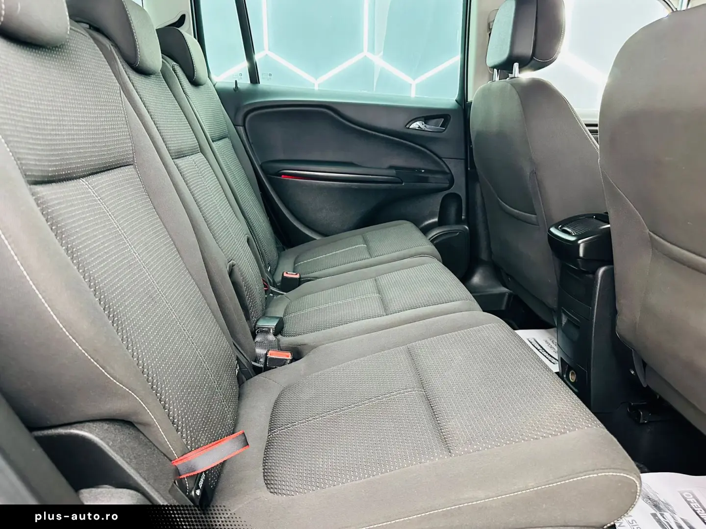 OPEL ZAFIRA 2016 2.0D E5 7 Locuri Garantie 12 Luni Rate Avan