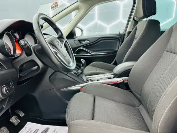 OPEL ZAFIRA 2016 2.0D E5 7 Locuri Garantie 12 Luni Rate Avan