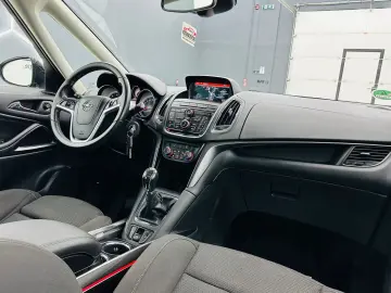 OPEL ZAFIRA 2016 2.0D E5 7 Locuri Garantie 12 Luni Rate Avan