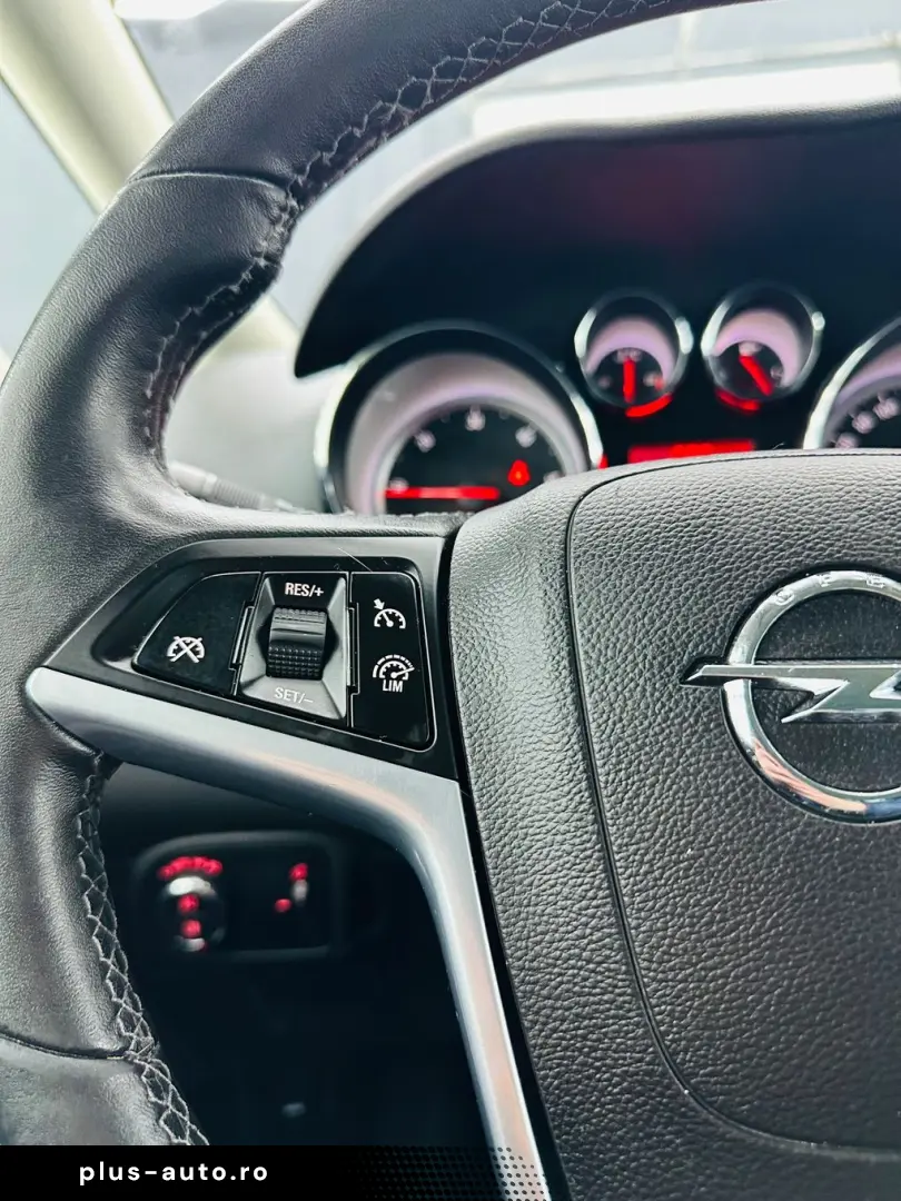 OPEL ZAFIRA 2016 2.0D E5 7 Locuri Garantie 12 Luni Rate Avan