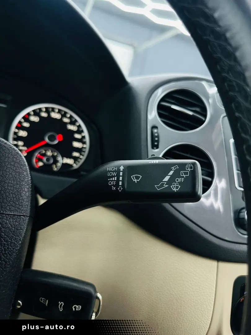 VOLKSWAGEN TIGUAN 2014 2.0D E5 4X4 Garantie 12 Luni Rate Ava