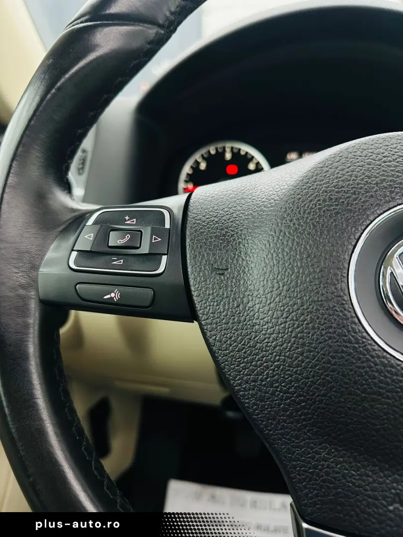 VOLKSWAGEN TIGUAN 2014 2.0D E5 4X4 Garantie 12 Luni Rate Ava