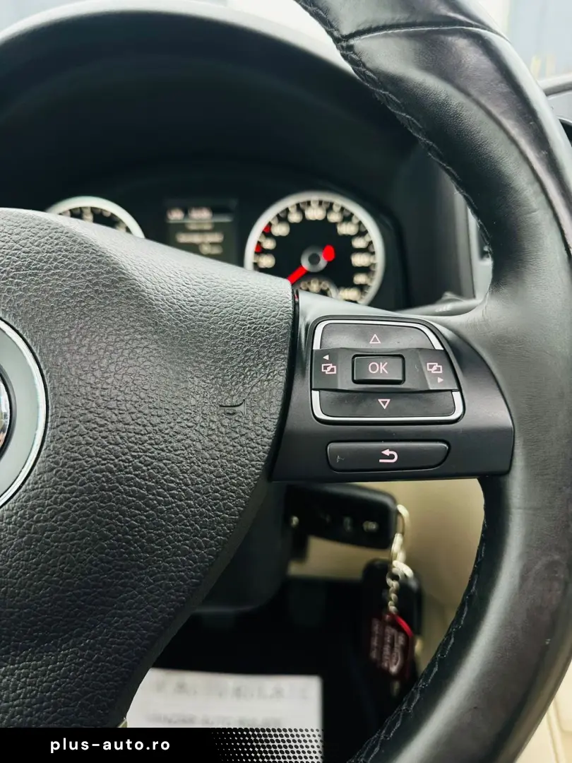 VOLKSWAGEN TIGUAN 2014 2.0D E5 4X4 Garantie 12 Luni Rate Ava