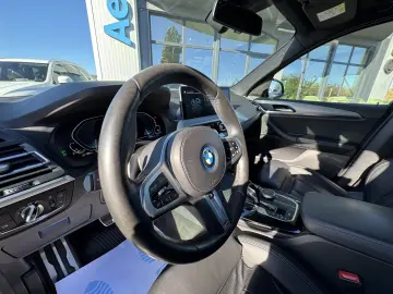 BMW X3 30E    xDrive