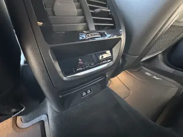 BMW X3 30E    xDrive