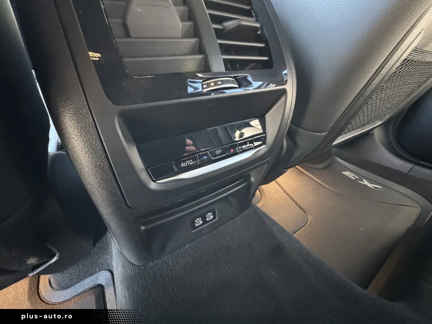 BMW X3 30E    xDrive