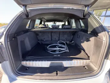 BMW X3 30E    xDrive