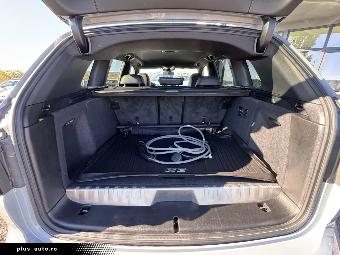 BMW X3 30E    xDrive