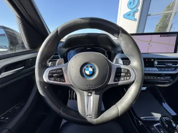 BMW X3 30E    xDrive