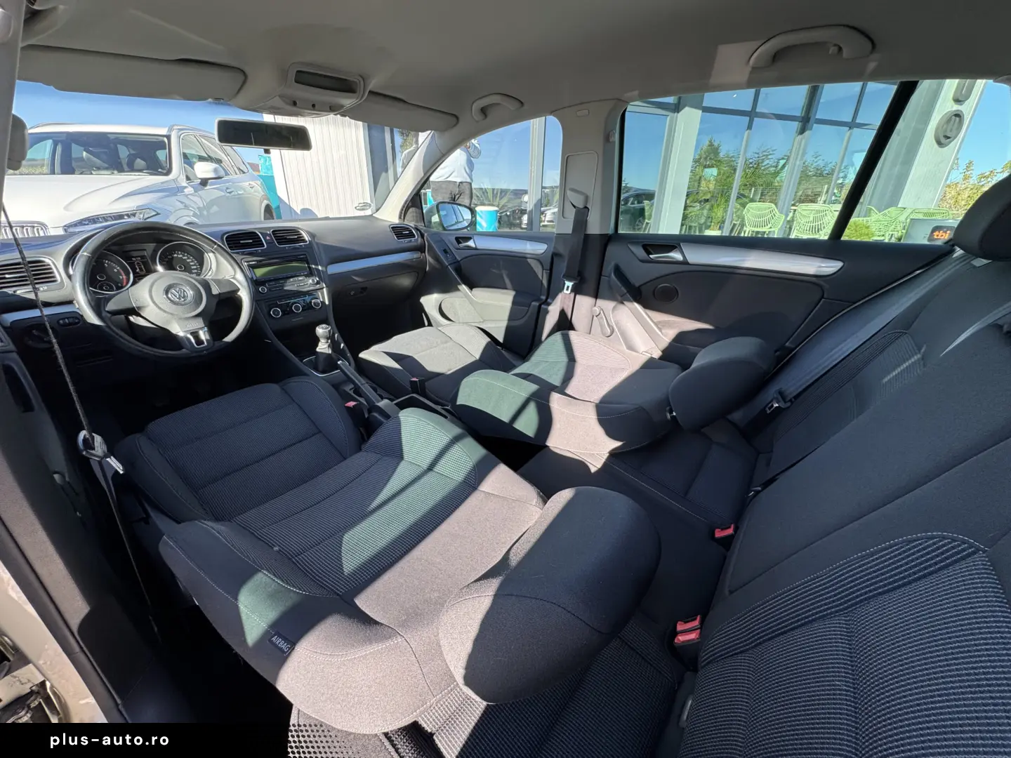 VOLKSWAGEN GOLF    1.4 TSI    122 CP