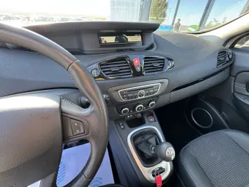 RENAULT MEGANE SCENIC    1.9 dCi