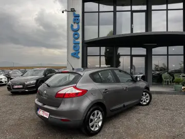 RENAULT MEGANE    1.6 BENZINA