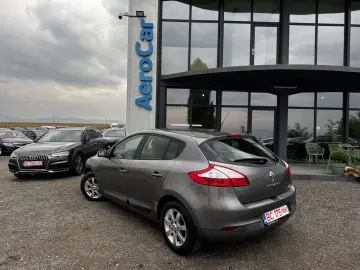 RENAULT MEGANE    1.6 BENZINA