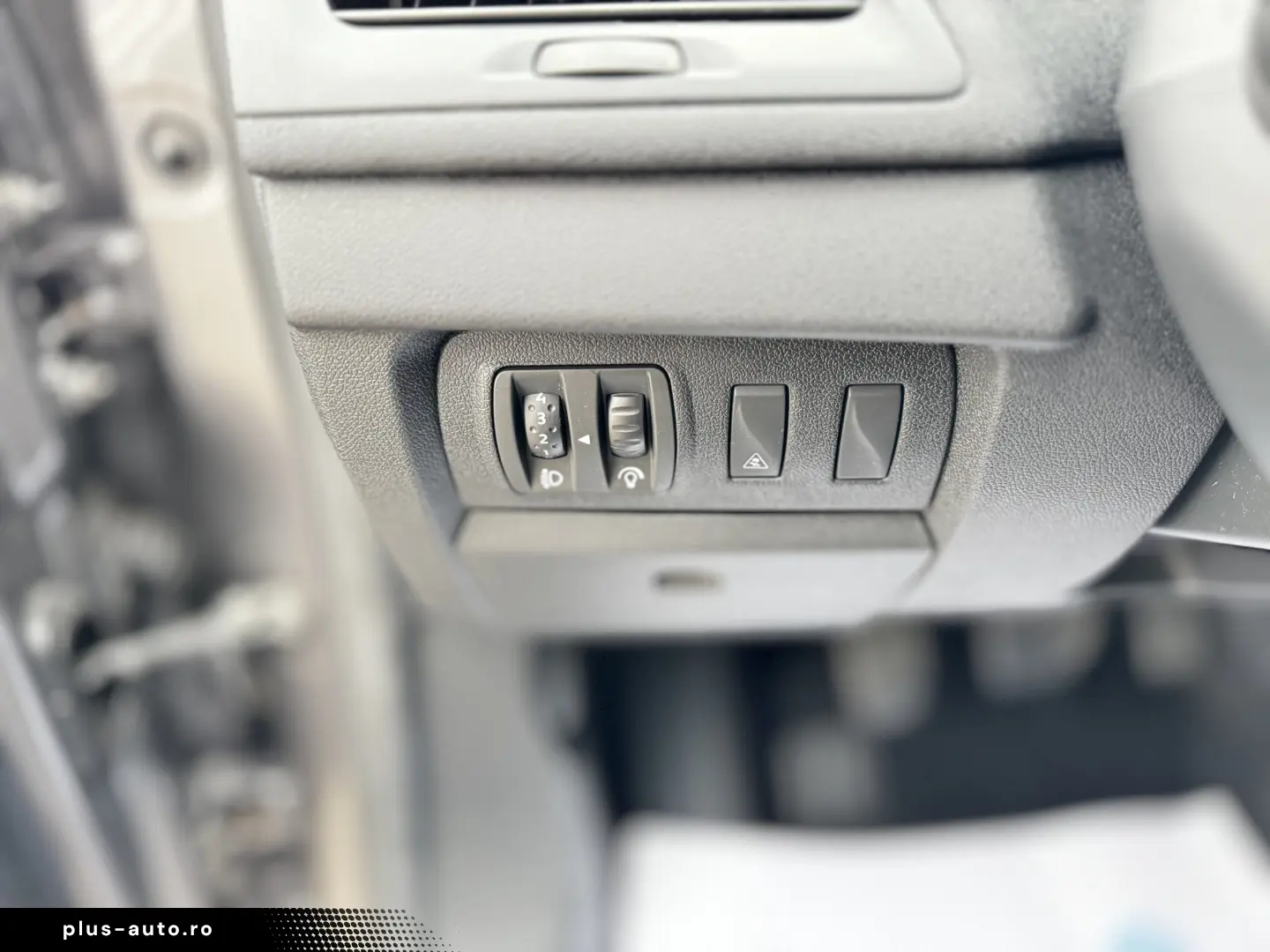 RENAULT MEGANE    1.6 BENZINA