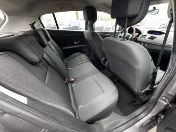 RENAULT MEGANE    1.6 BENZINA