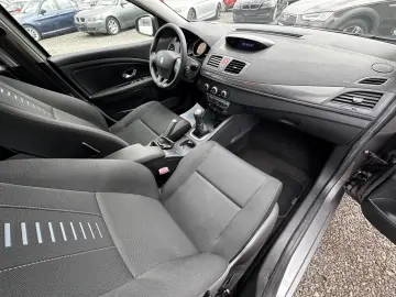 RENAULT MEGANE    1.6 BENZINA