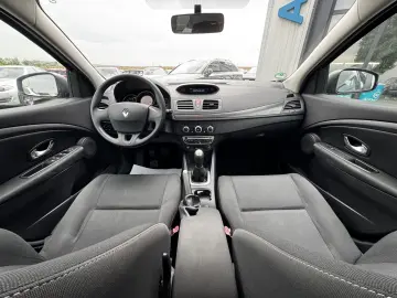 RENAULT MEGANE    1.6 BENZINA