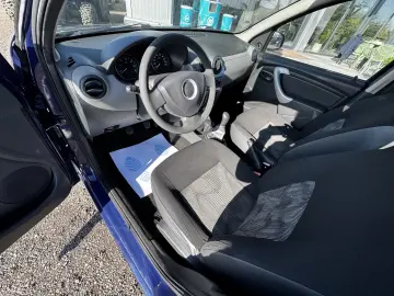 DACIA SANDERO    1.2 MPI 16V
