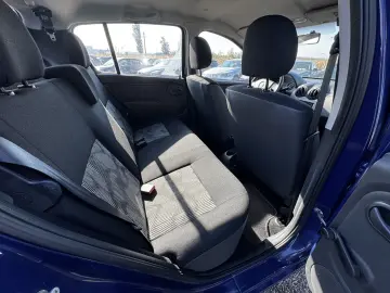 DACIA SANDERO    1.2 MPI 16V