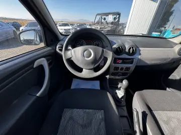 DACIA SANDERO    1.2 MPI 16V