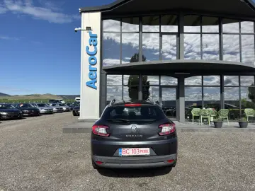 RENAULT MEGANE    1.5 dCi    AUTOMAT