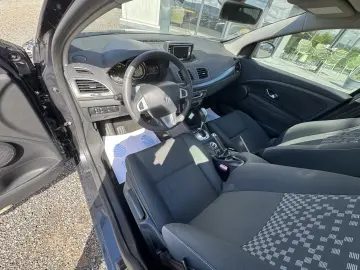 RENAULT MEGANE    1.5 dCi    AUTOMAT