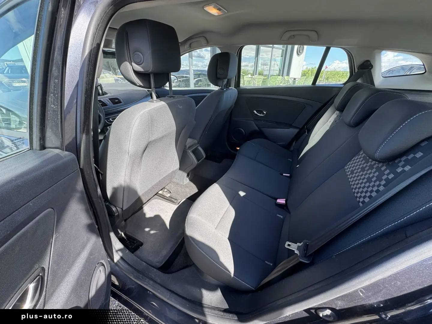 RENAULT MEGANE    1.5 dCi    AUTOMAT