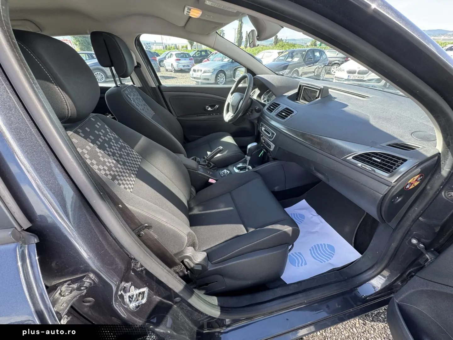 RENAULT MEGANE    1.5 dCi    AUTOMAT