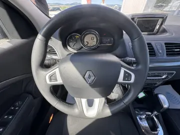 RENAULT MEGANE    1.5 dCi    AUTOMAT