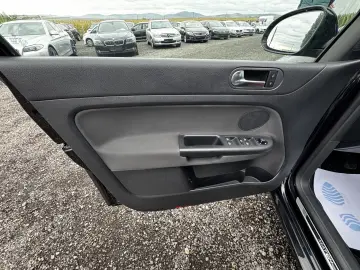 VOLKSWAGEN GOLF VI PLUS    DUBLU CLIMA