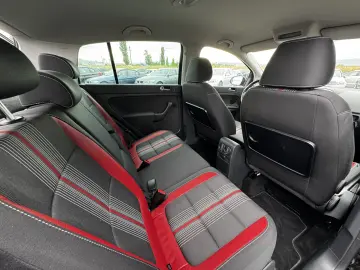 VOLKSWAGEN GOLF VI PLUS    DUBLU CLIMA