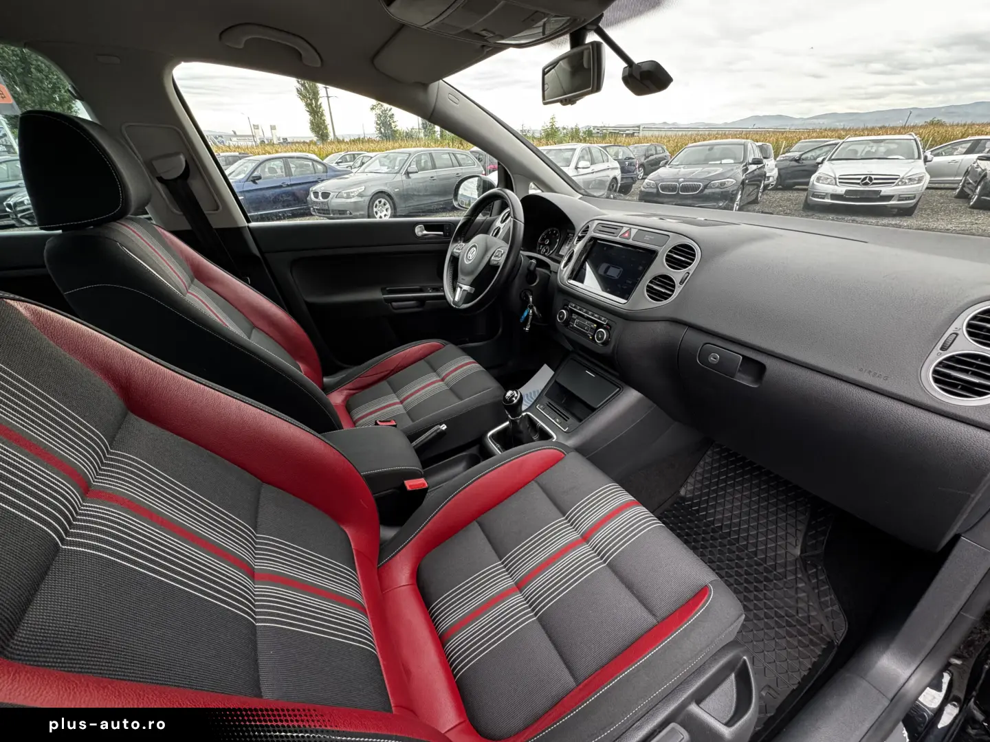 VOLKSWAGEN GOLF VI PLUS    DUBLU CLIMA