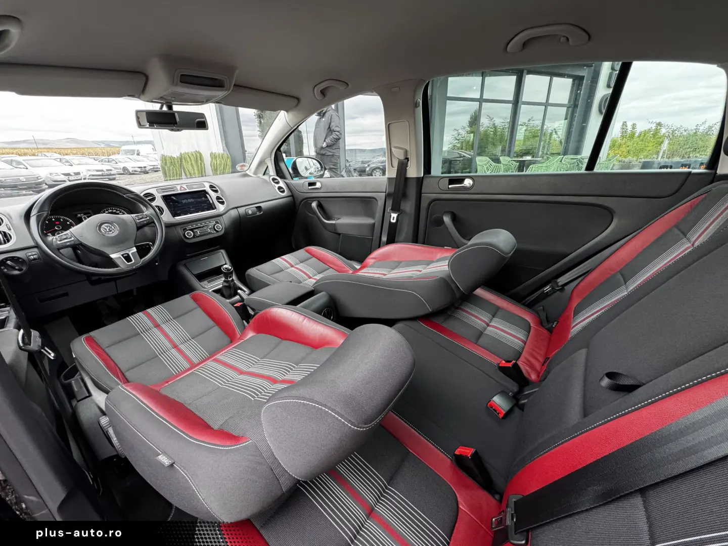 VOLKSWAGEN GOLF VI PLUS    DUBLU CLIMA