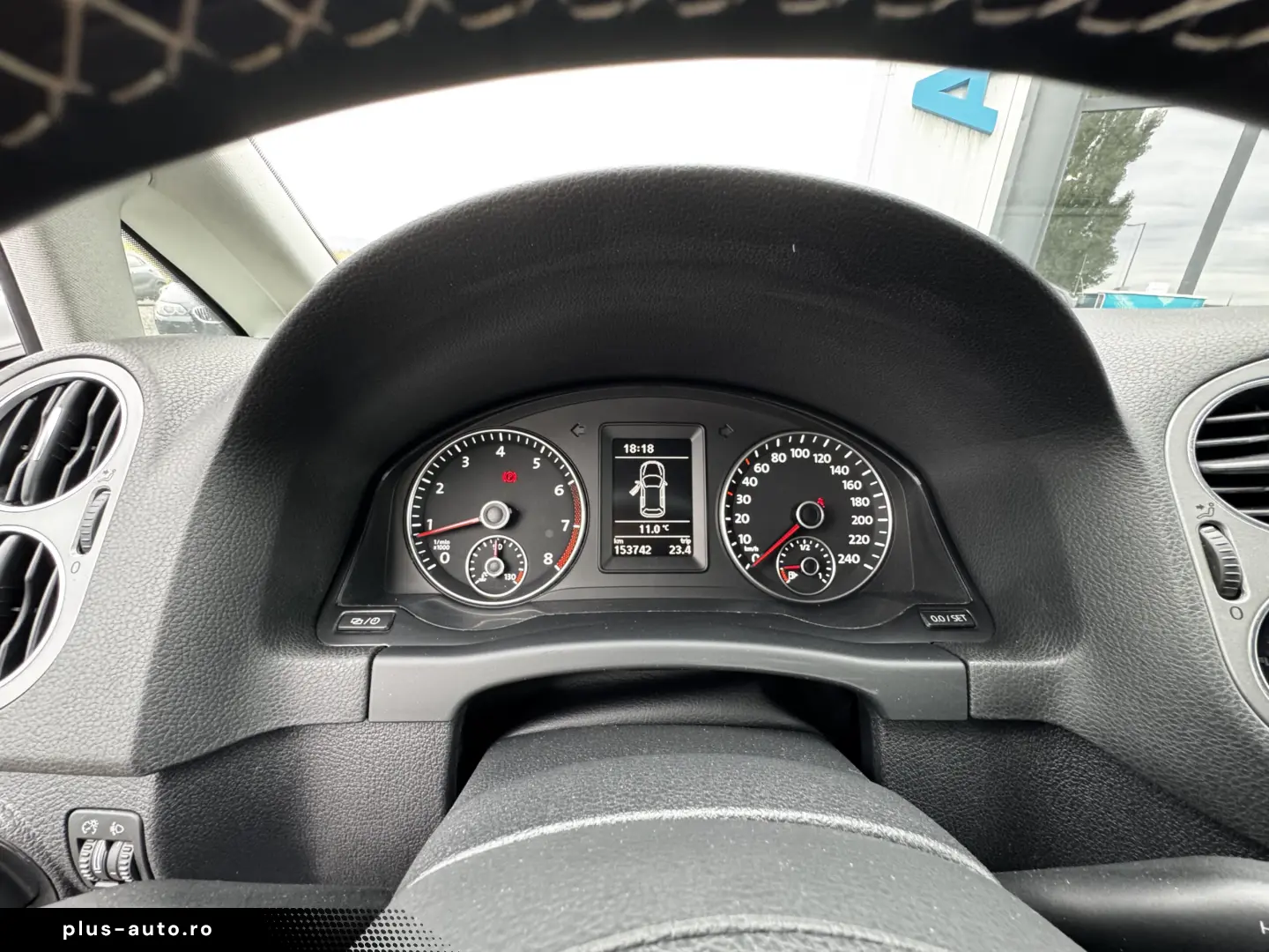 VOLKSWAGEN GOLF VI PLUS    DUBLU CLIMA