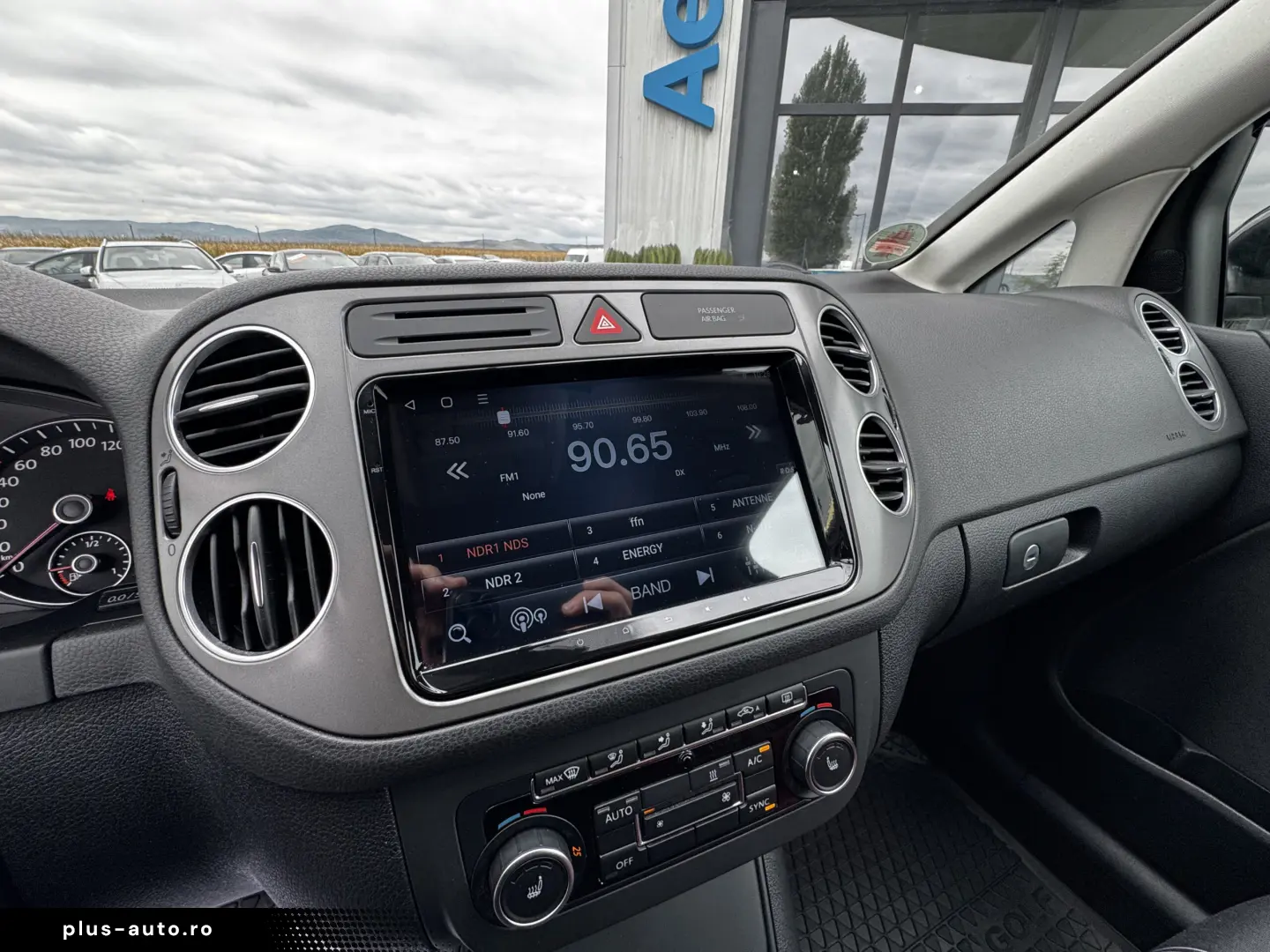 VOLKSWAGEN GOLF VI PLUS    DUBLU CLIMA