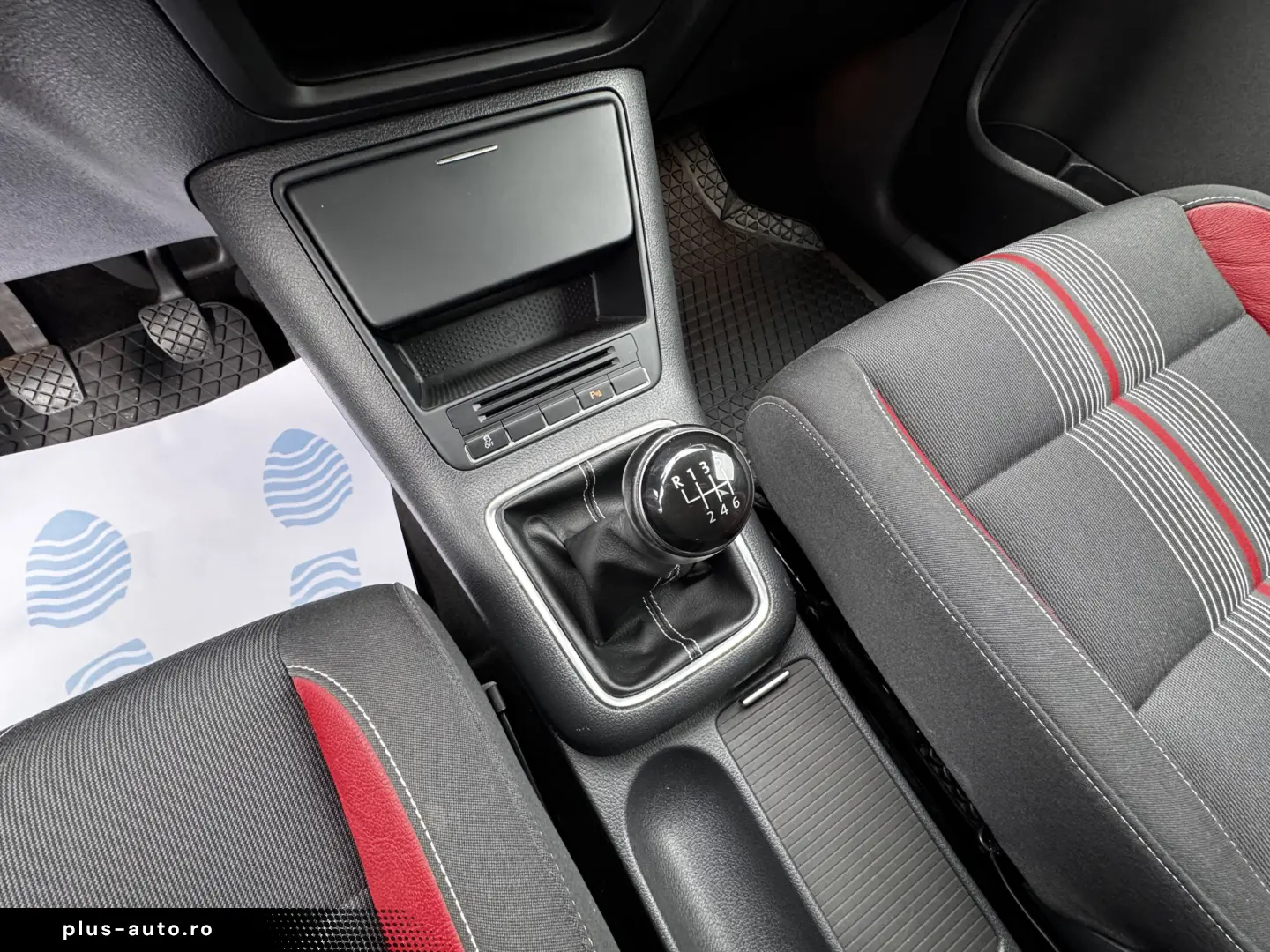 VOLKSWAGEN GOLF VI PLUS    DUBLU CLIMA