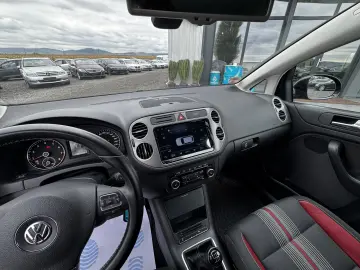 VOLKSWAGEN GOLF VI PLUS    DUBLU CLIMA