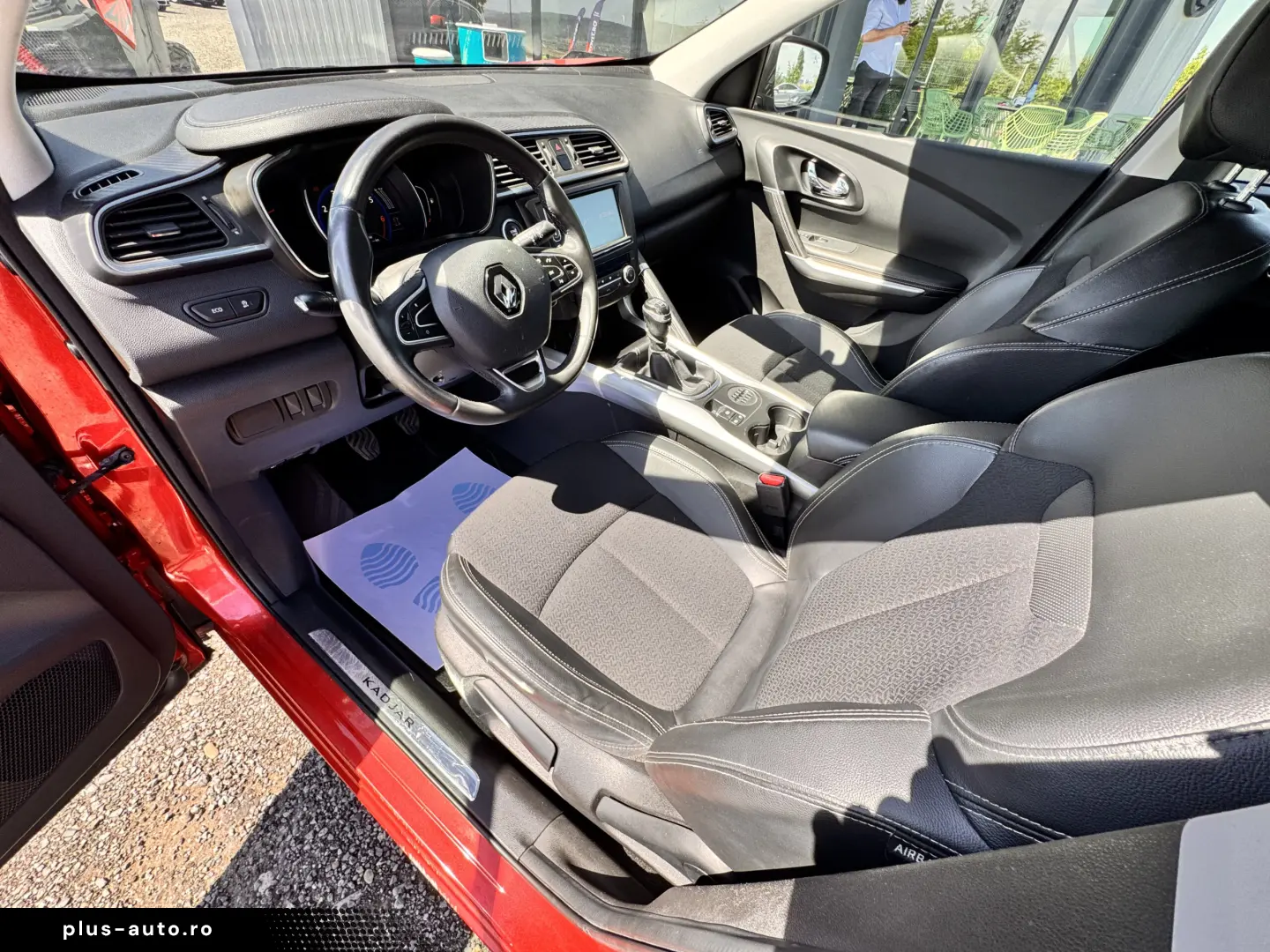 RENAULT KADJAR    UNIC PROPRIETAR