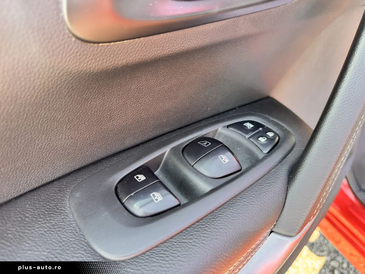 RENAULT KADJAR    UNIC PROPRIETAR