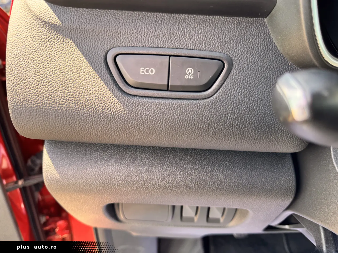 RENAULT KADJAR    UNIC PROPRIETAR