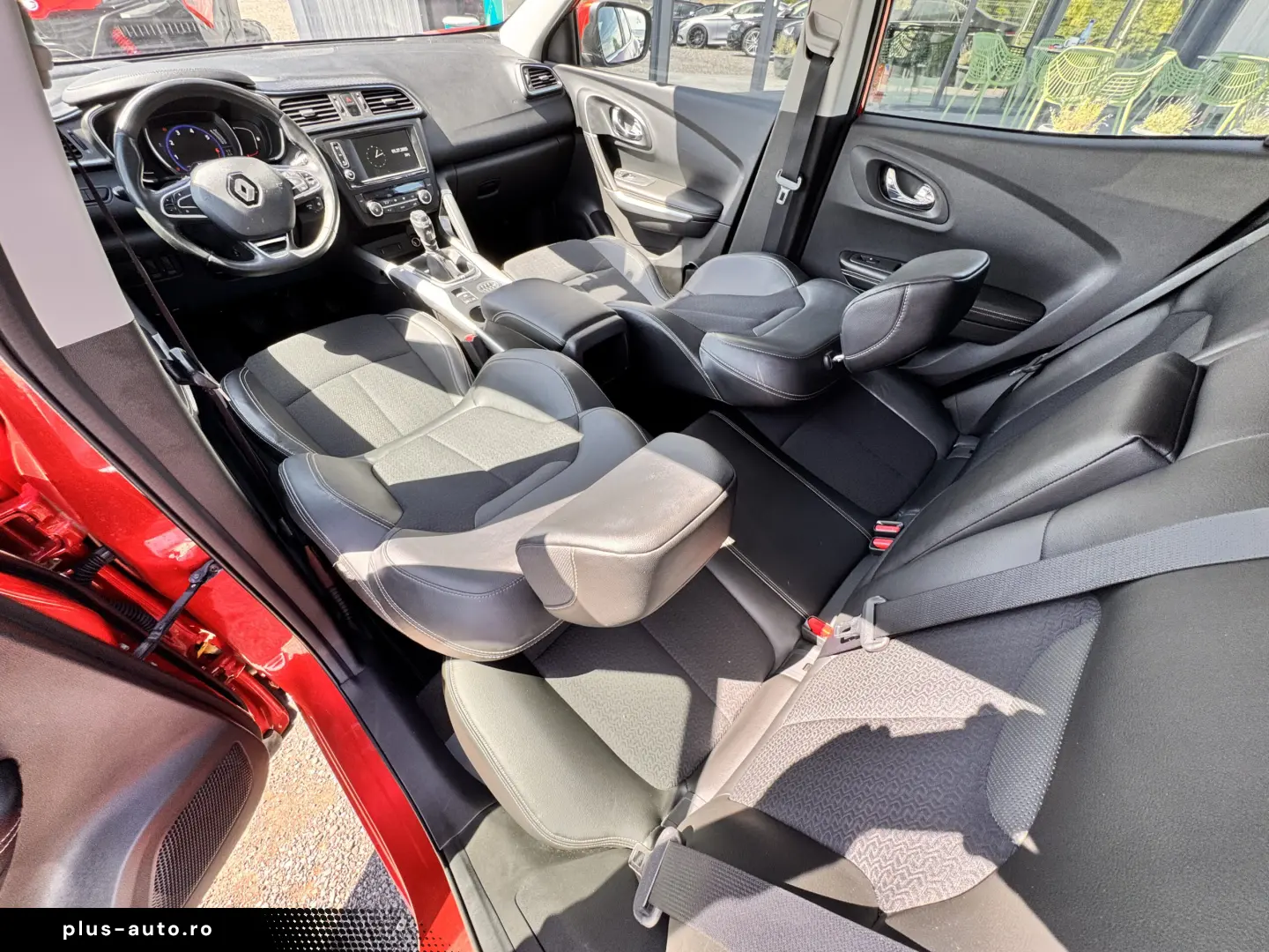 RENAULT KADJAR    UNIC PROPRIETAR