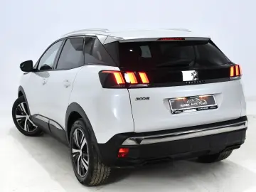 Peugeot 3008 1.2 PureTech Turbo S&S Allure