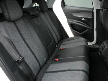 Peugeot 3008 1.2 PureTech Turbo S&S Allure