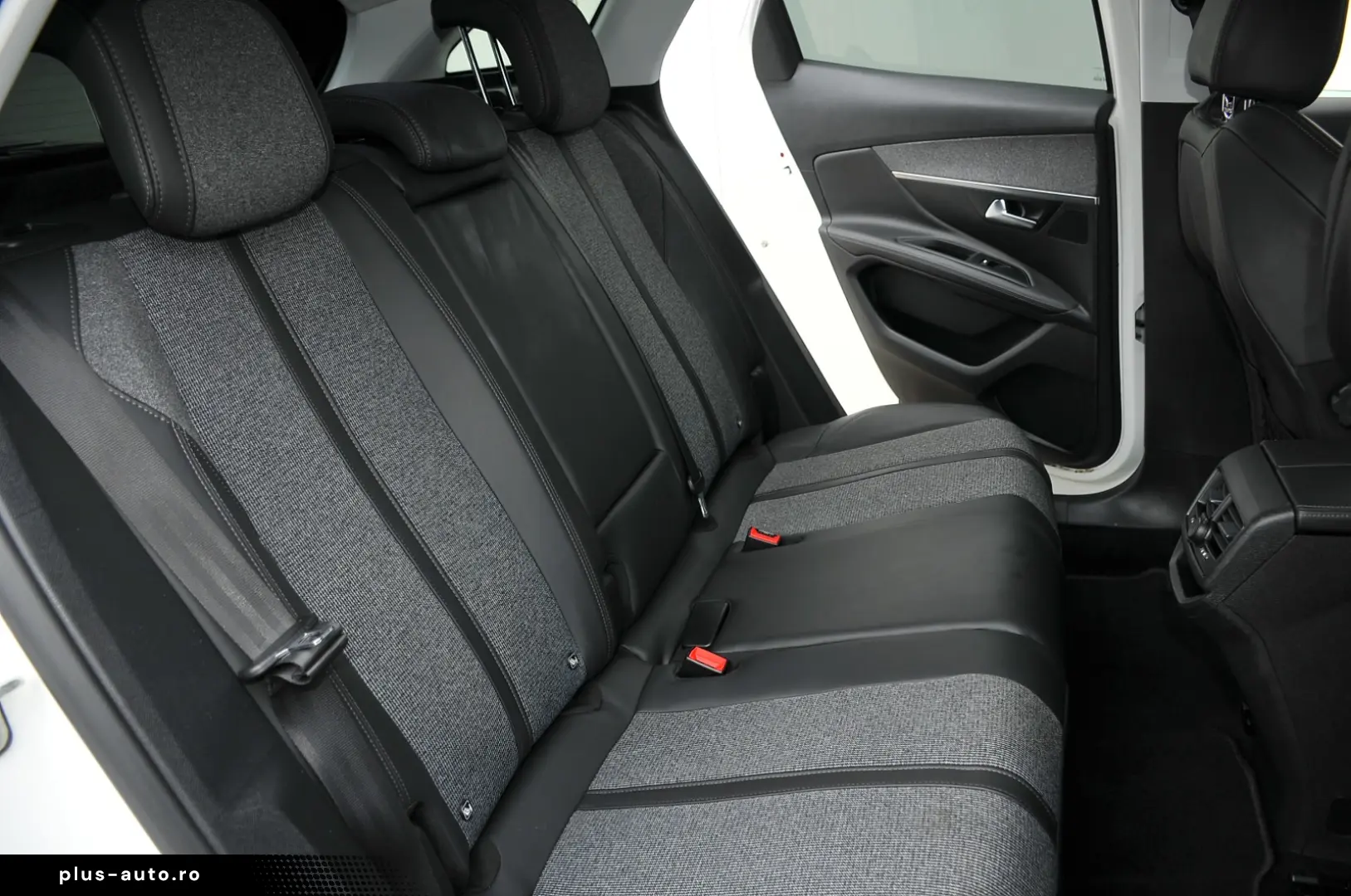 Peugeot 3008 1.2 PureTech Turbo S&S Allure