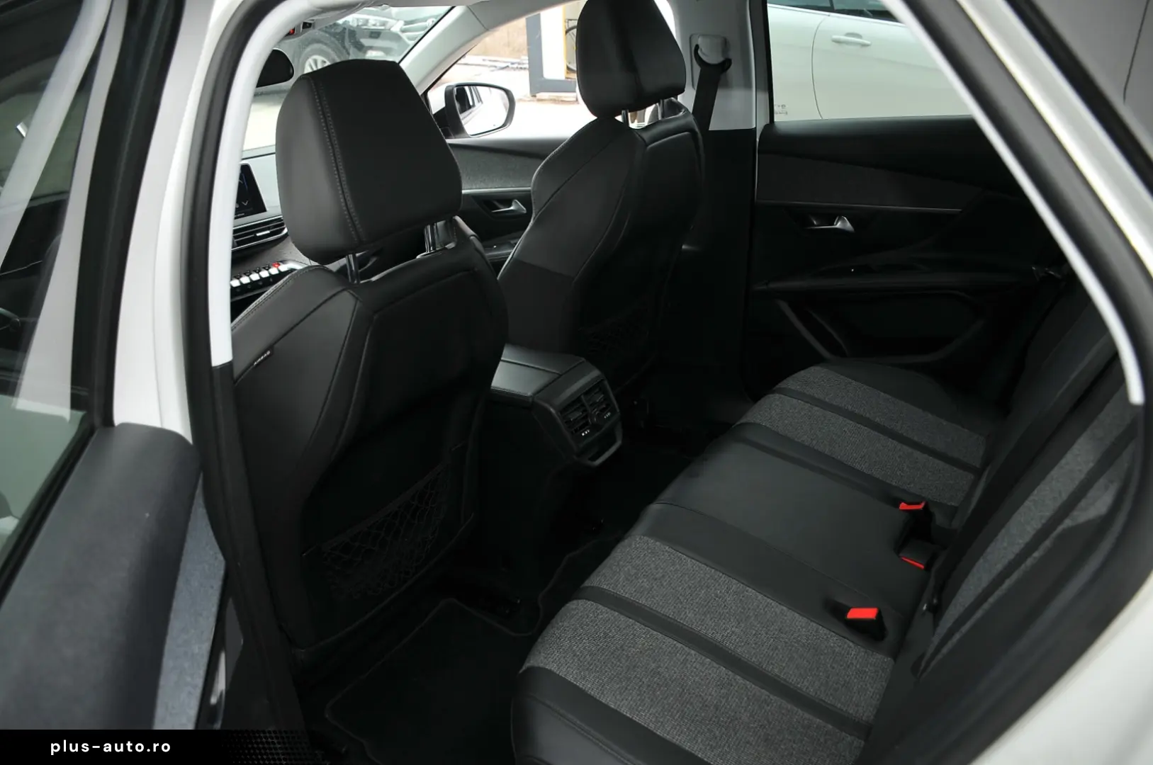 Peugeot 3008 1.2 PureTech Turbo S&S Allure