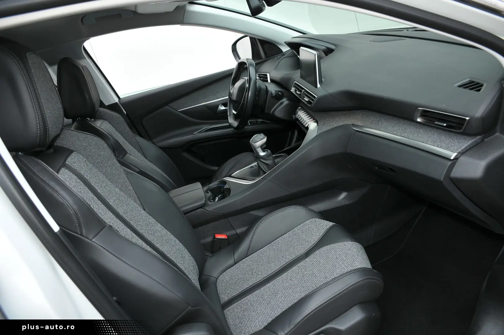 Peugeot 3008 1.2 PureTech Turbo S&S Allure