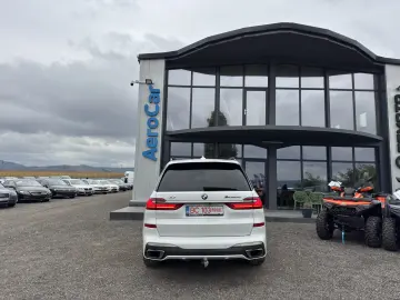 BMW X7 M50d    FARURI LASER