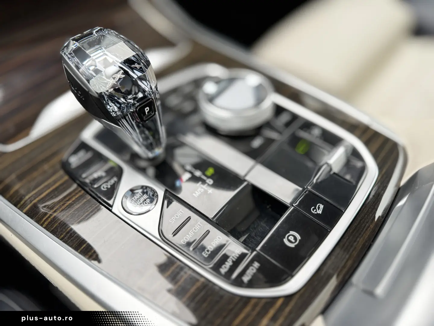 BMW X7 M50d    FARURI LASER