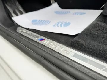 BMW X7 M50d    FARURI LASER