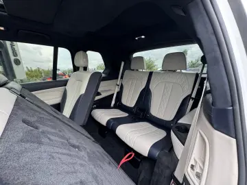 BMW X7 M50d    FARURI LASER